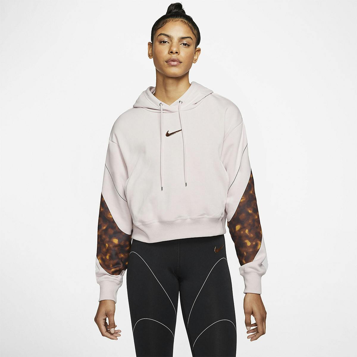 Footaction women clearance